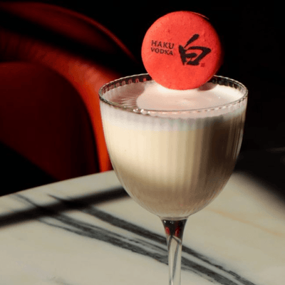 Tiger Lily x Mademoiselle Macaron