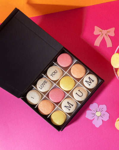 Mother's Day Message Macaron Gift Box