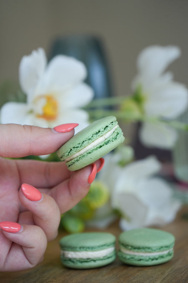 Summer Cocktails Macaron Tray