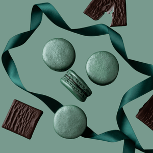 After Eight Macaron Tray - Christmas Special 2025