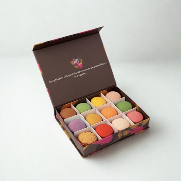 Luxury macaron gift box with 12 French macarons in assorted flavours including pistachio, lemon, salted caramel and chocolate mint. Part of the Relaxation Macaron Gift Set