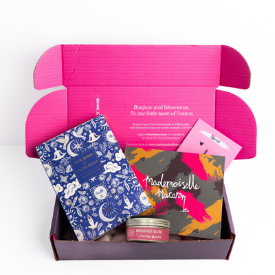 A Moment to Pause - Macaron and Journal Gift Set