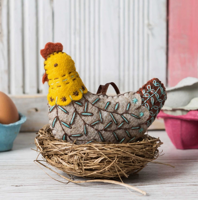 French Hen Felt Craft Mini Kit