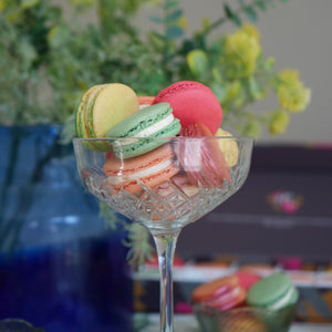 Summer cocktail French macarons 